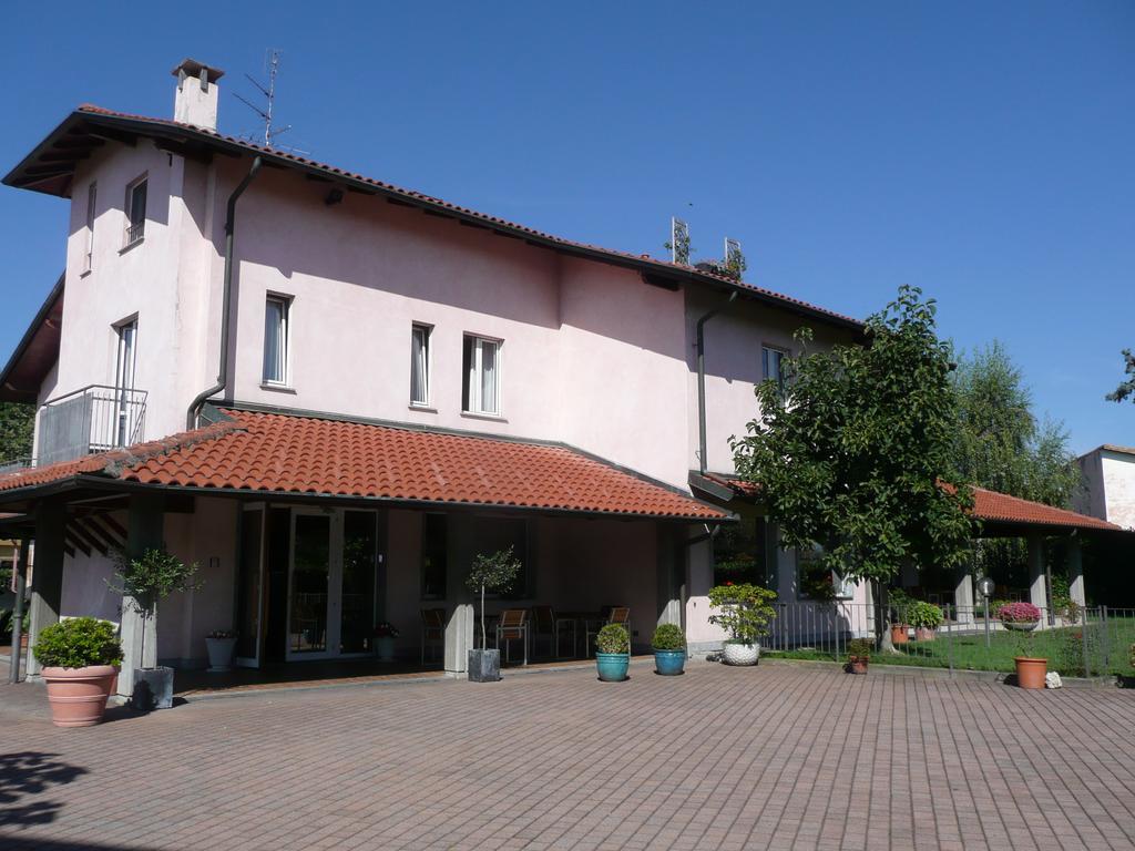 Cravero Rooms Caltignaga Kültér fotó